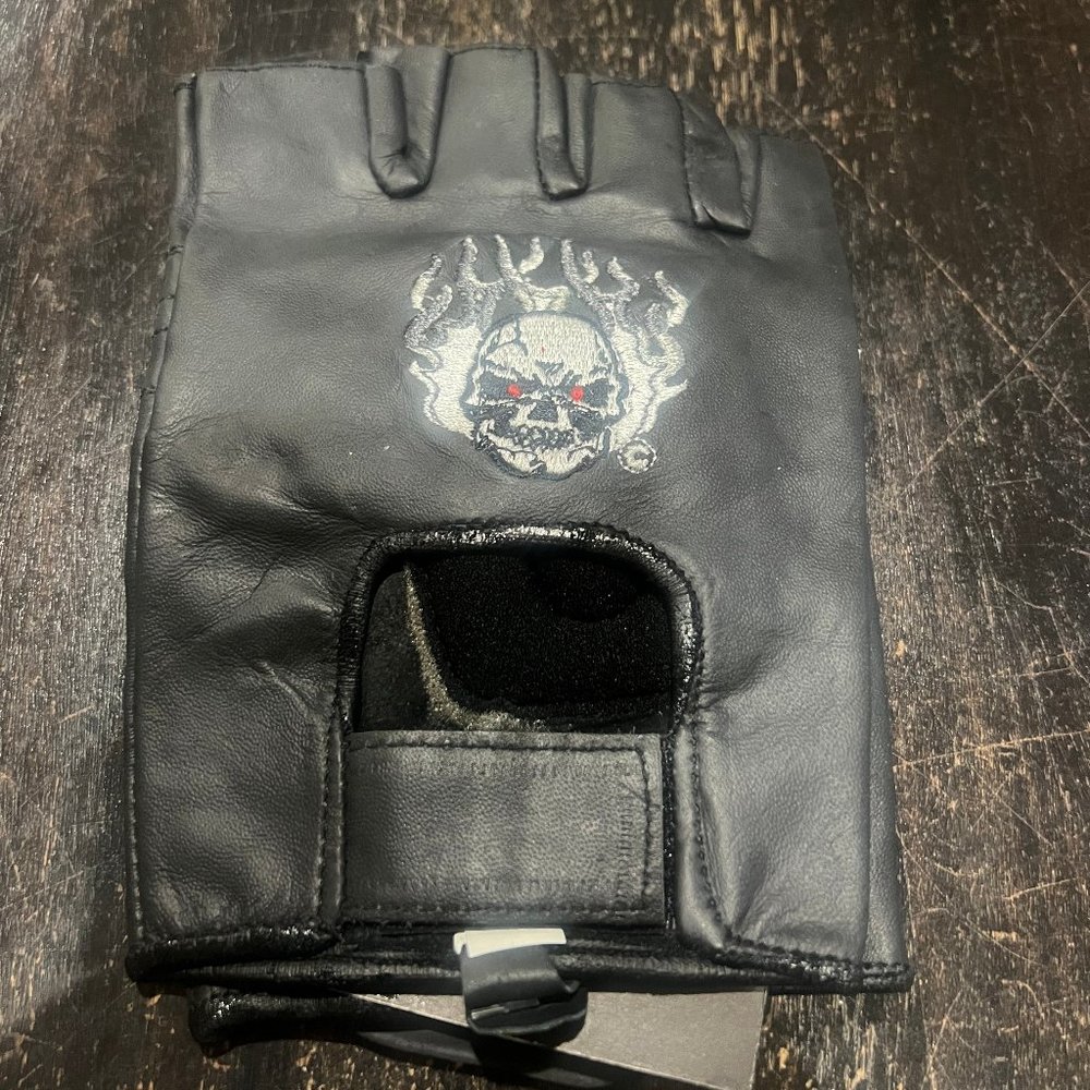 Fingerless Leather Gloves with Skull Embroider on the Gloves - Real Leather
